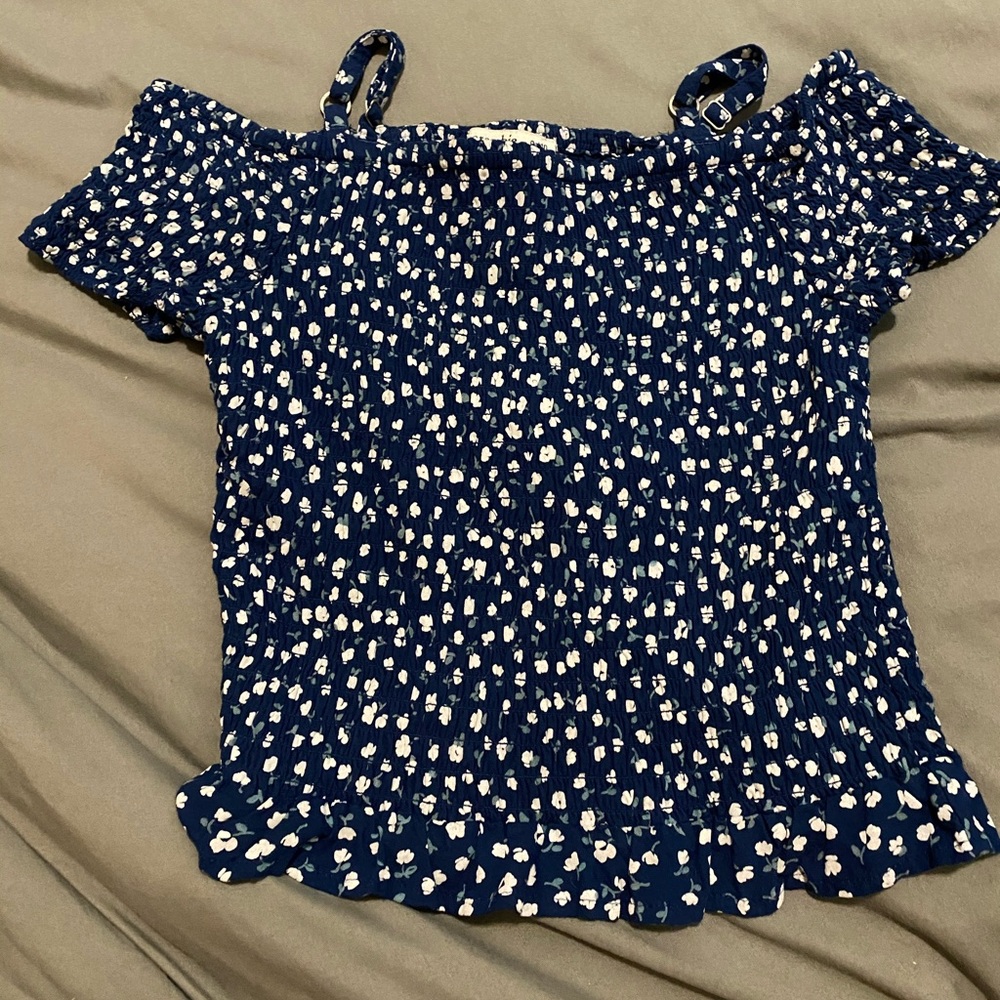 Off the shoulder floral crop top